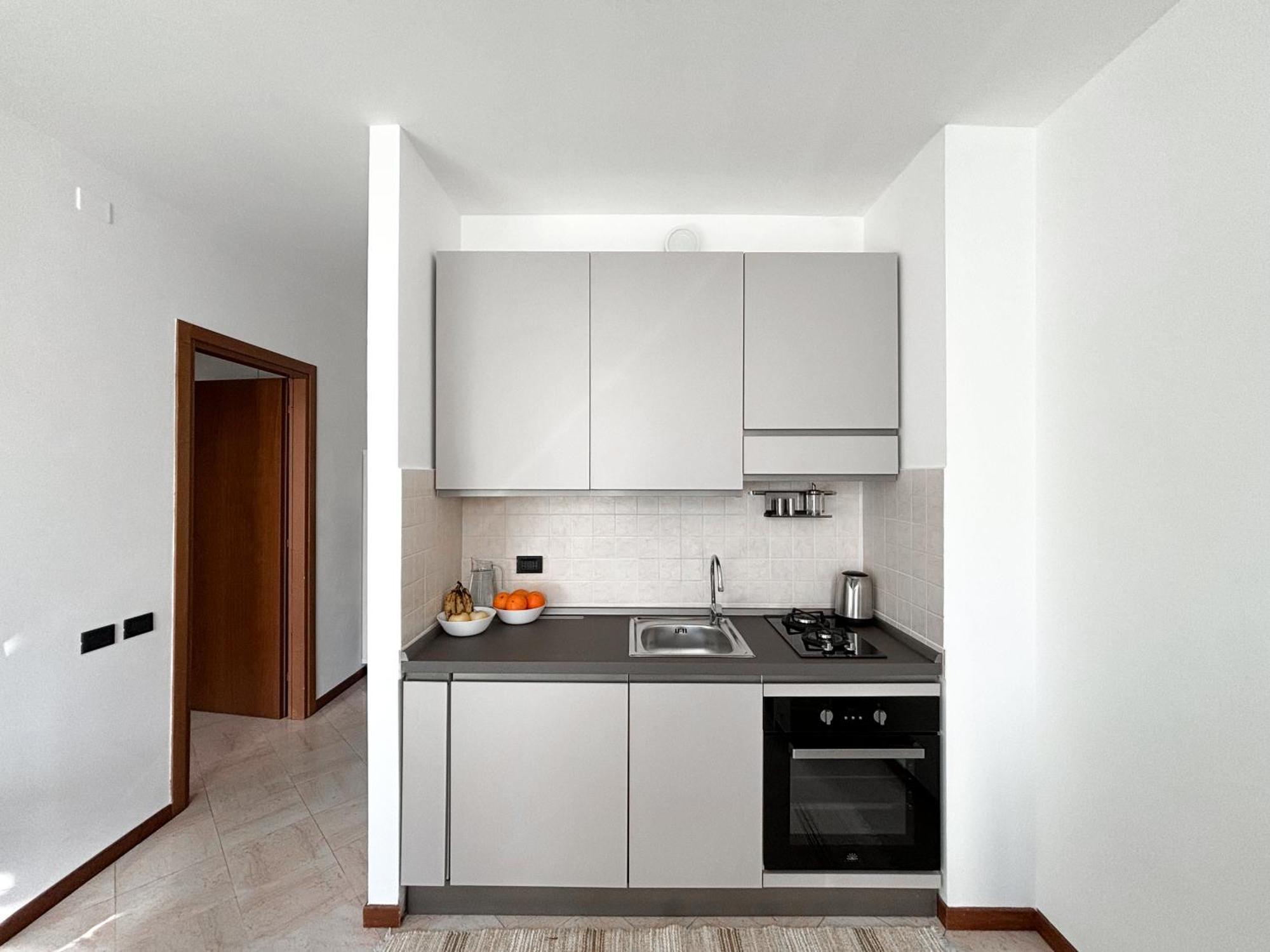 דירות קומו Bilocale Con Terrazzo E Box Auto Su Richiesta מראה חיצוני תמונה